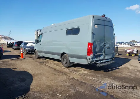 2022 Mercedes-Benz Sprinter 2500 High Roof I4 Diesel from USA, damaged, VIN W1Y4DDHY0NT102830